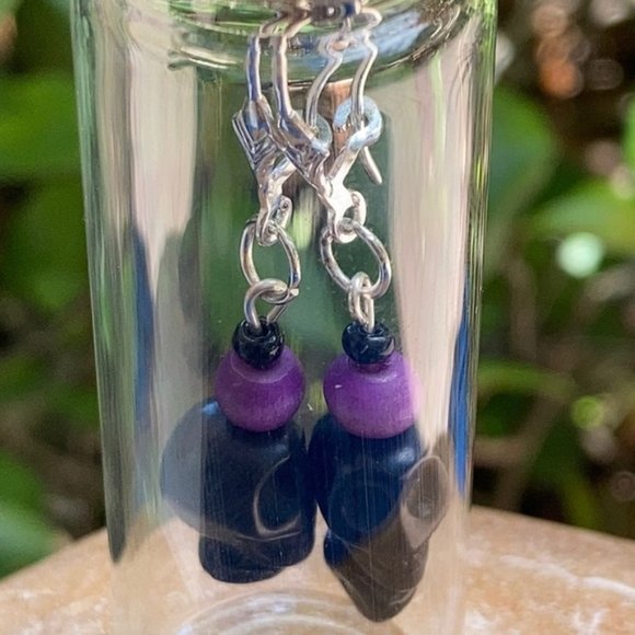 Skull purple Halloween 💀 Earrings - Picture 4 of 15